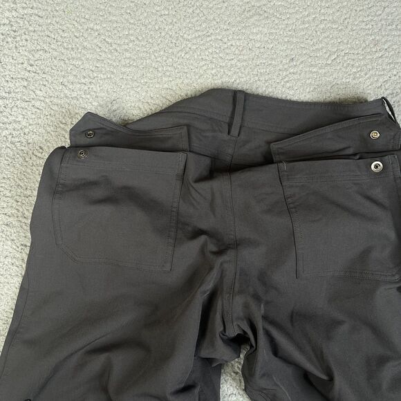 Lululemon Cargo Shorts Men 38 Gray Commute Cadence Zip Pocket Stretch Athleisure - Picture 6 of 15